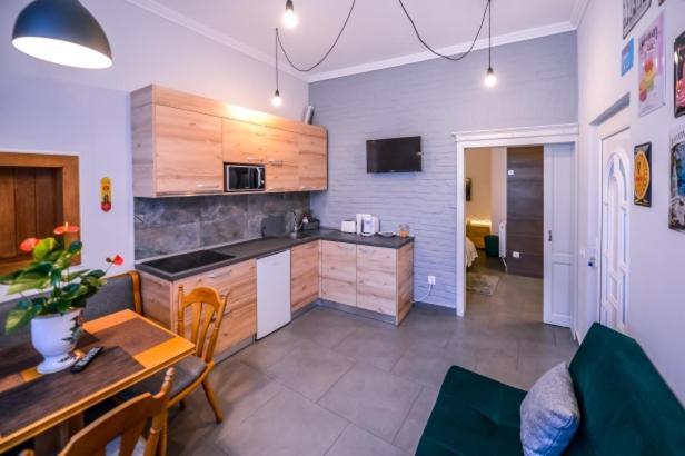 Apartment Atrium 24 *